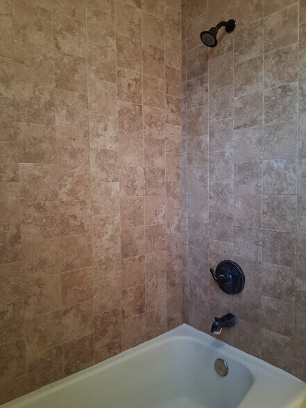 Building Photo - 6917 Alto Rey Ave Apt A