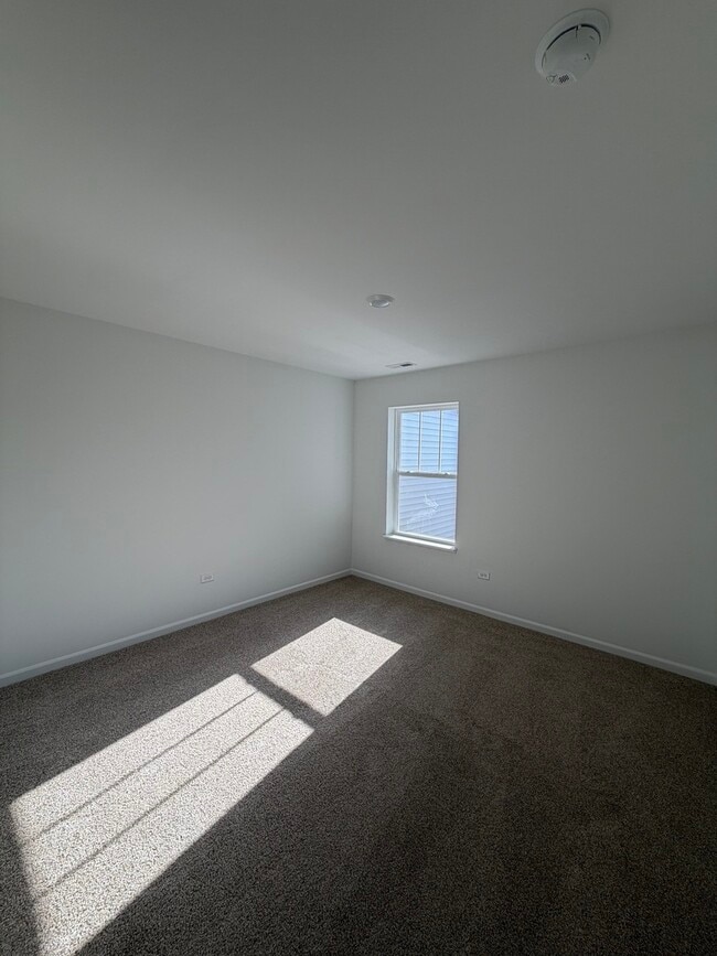 Building Photo - 12172 Dodwell St