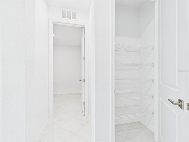 Building Photo - 7216 SW 58th Pl