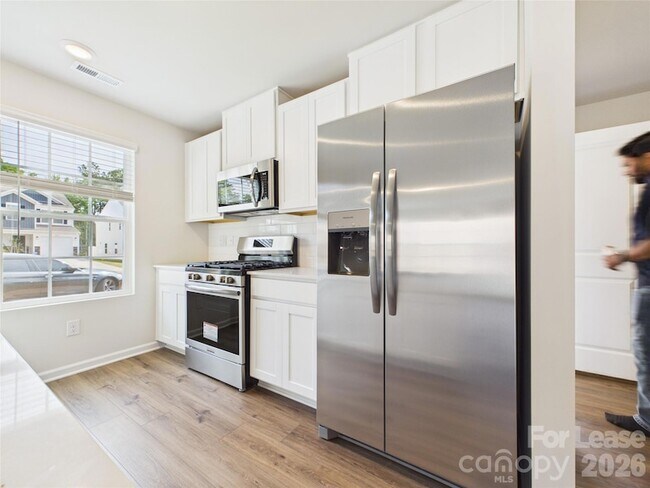 Building Photo - 20004 Faithwood Ct