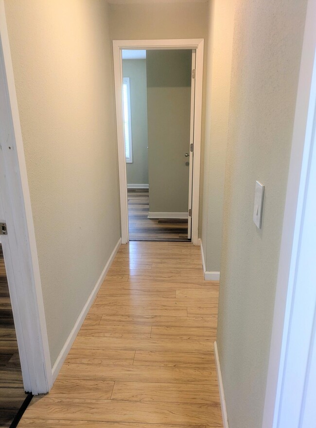 Building Photo - 4815 Baxter Ct