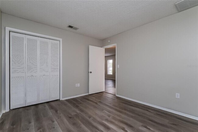 Building Photo - 4415 Tiffin Ave