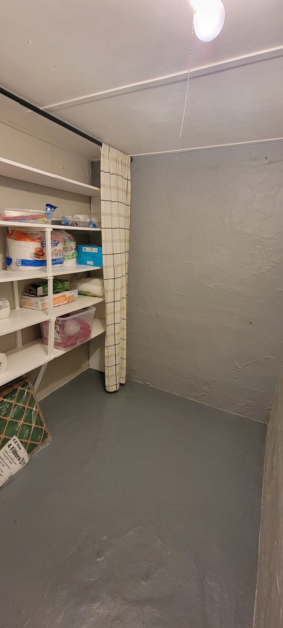 Pantry - 132 18th Ave N