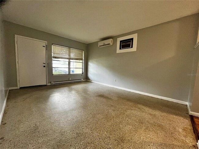 Building Photo - 1411 Kennywood Dr