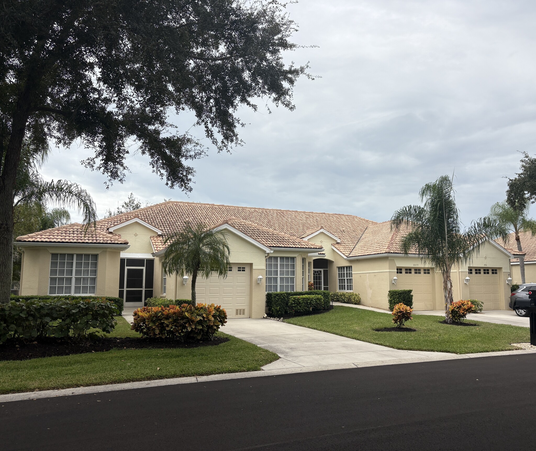 Building Photo - 8899 Bristol Bnd