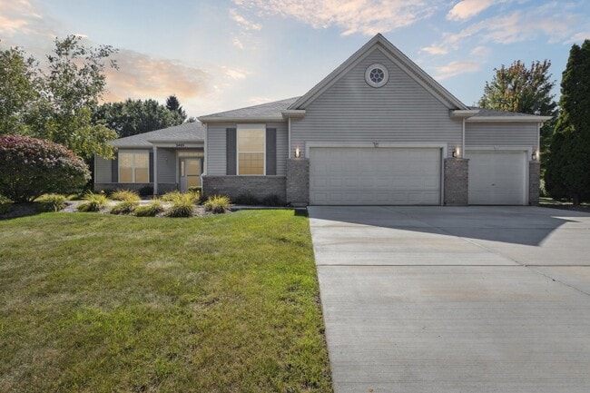 Primary Photo - 3403 Green Pastures Ln