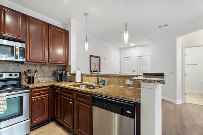 Building Photo - 2018 Renaissance Park Pl