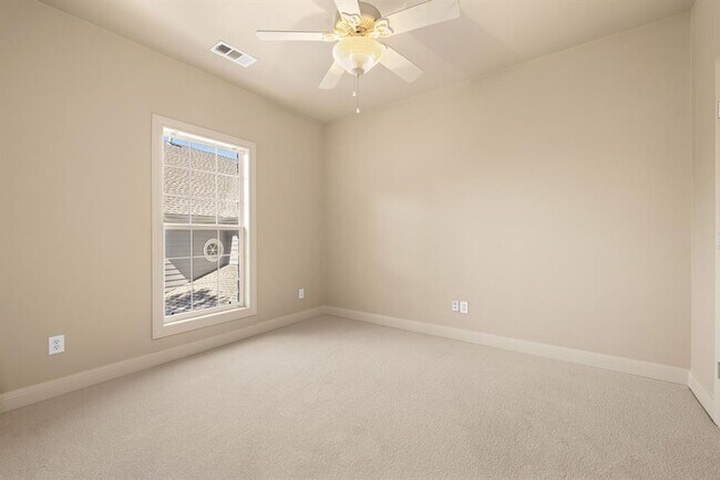 Building Photo - 3508 Red River St