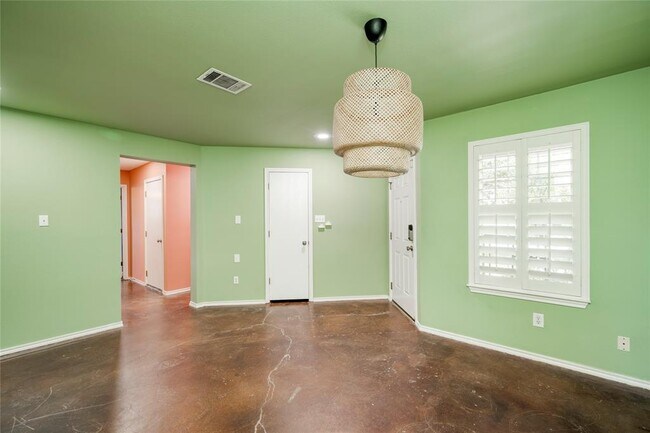 Building Photo - 18325 Maxa Dr