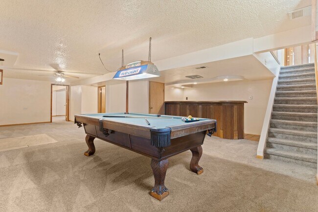 Building Photo - Charming 3BR, 2,200 Sq Ft SFR in Broomfield