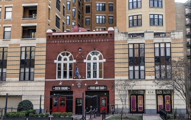 Building Photo - Madrigal Lofts