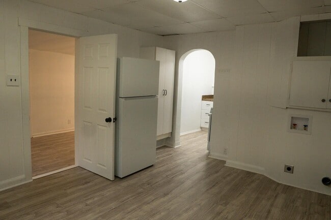 Building Photo - 1407 NW Jackson St