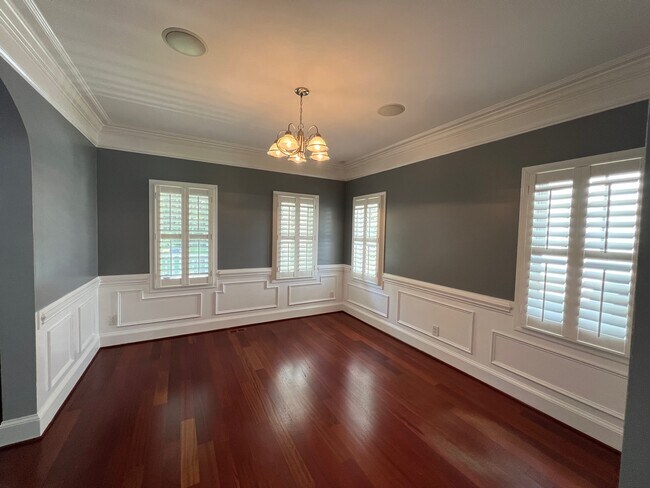 Dining room - 1512 Pecan Ave