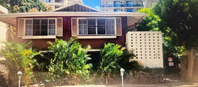 Building Photo - 423 Kaiolu St