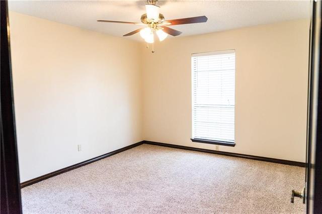 Building Photo - 1209 Olmos Creek Pl