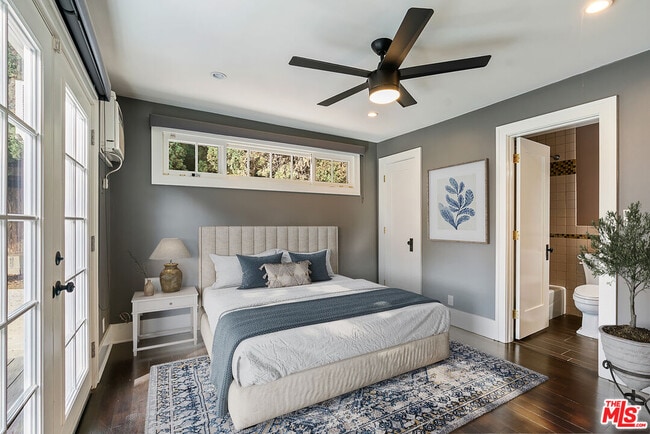 Building Photo - 4920 Marathon St