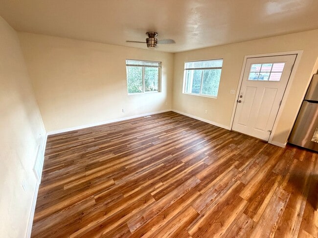 Building Photo - 611 Wilder Ave