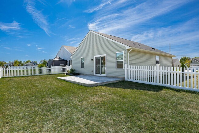 Building Photo - Gorgeous Newer Home in New Development