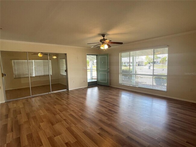 Building Photo - 701 Cypress Pl