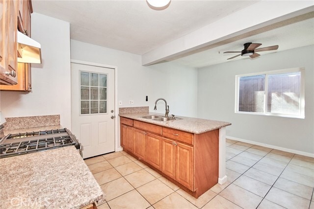 Building Photo - 9510 Beverly St