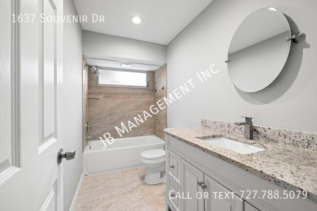 Building Photo - 1637 Souvenir Dr