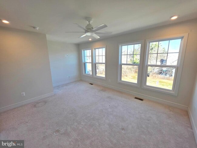 Building Photo - 4254 Frost St