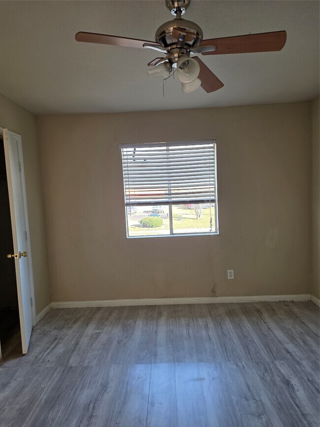 Building Photo - 12507 Ashford Meadow Dr