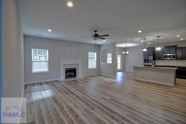 Building Photo - 39 Herty Ln