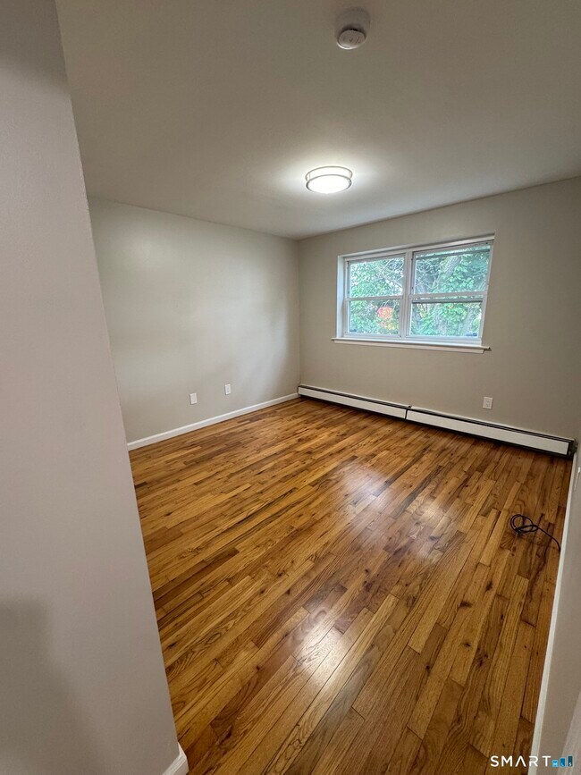 Building Photo - 69 Mountain Laurel Dr