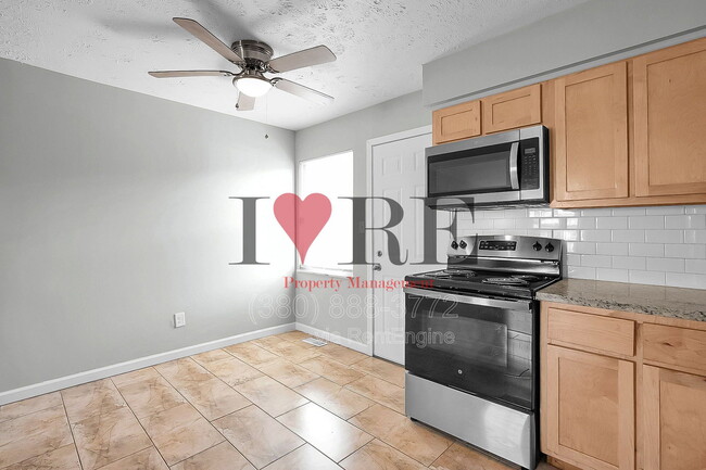 Building Photo - 3072 Morsetown Ct S