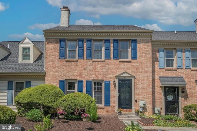 Building Photo - 202 Tinker Dr