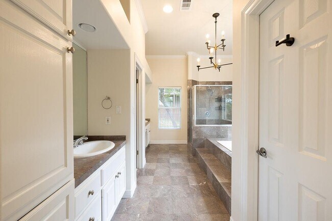 Building Photo - 2906 Mill Reef Cove