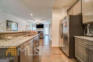 Building Photo - 882 Ambient Way