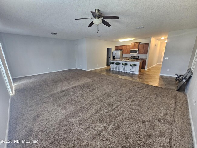 Building Photo - 8476 Julia Marie Cir