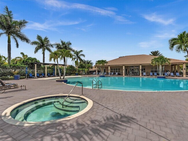 Building Photo - 8926 W 35th Ct