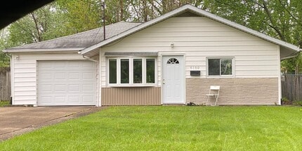 Building Photo - 4150 Westmont Dr