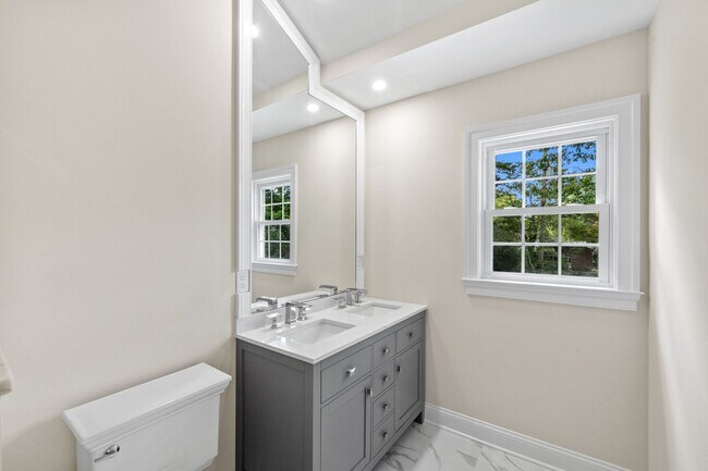 Building Photo - Renovated Ranch in North Wlmington