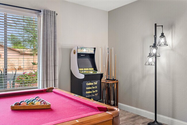 Building Photo - 4332 E Cherokee St