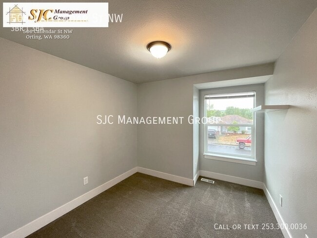 Building Photo - 506 Callendar St NW