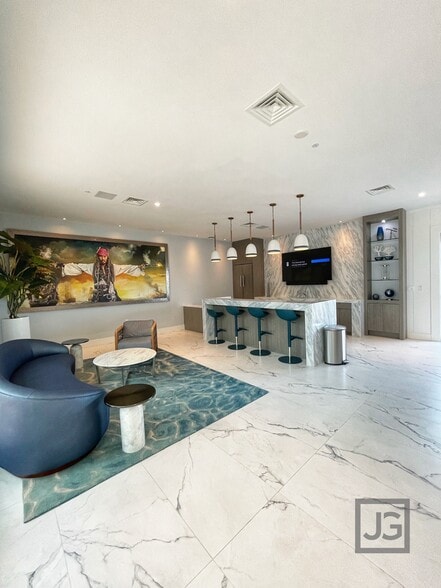 Club Room - 326 NE 5th Ave