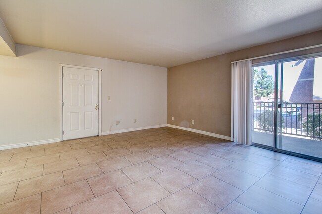 Building Photo - 5273 Indian River Dr