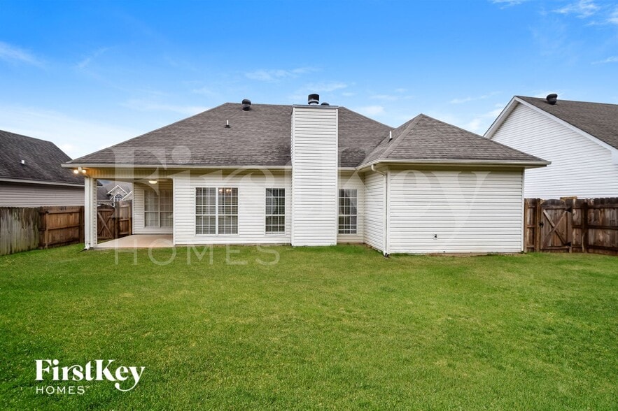 Building Photo - 5948 Forest Lakes Cove