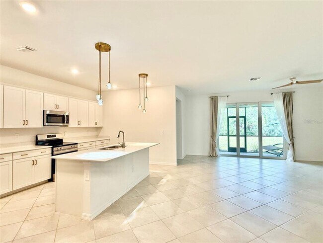 Building Photo - 10995 Pinot Dr