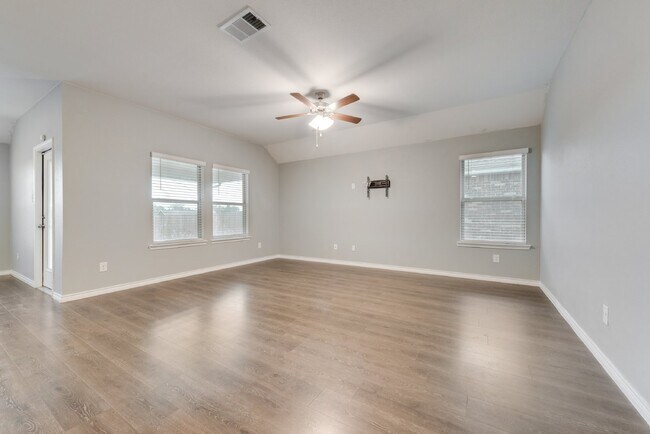 Building Photo - "Charming 4-Bedroom Home with 2 Full Bathrooms in Princeton, TX - A Must-See Rental Property!"