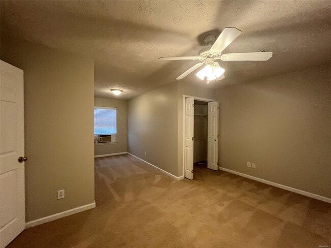 Building Photo - 9679 Greythorne Way