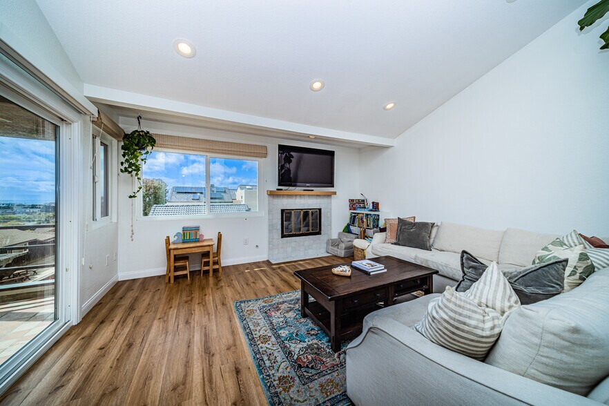 Building Photo - 969 Hygeia Ave