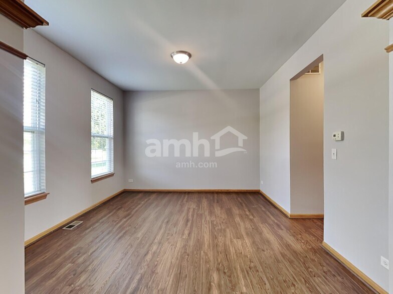 Building Photo - 442 Twinleaf Trl
