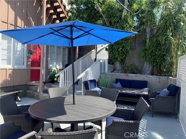 Building Photo - 662 S Coast Hwy