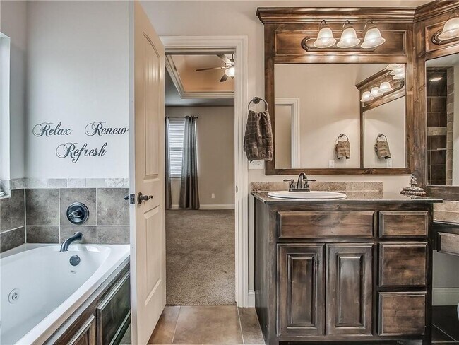 Building Photo - Lone Oak Lakes - Deer Creek Schools - 3 Bed | 2.5 Bath | 3 Car Garage | Bonus Room | Storm Shelte...