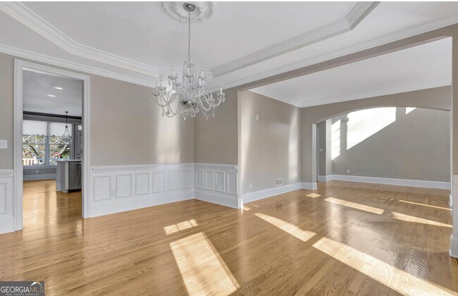 Building Photo - 795 Birkdale Dr